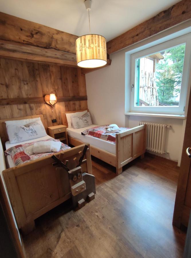 Ferienwohnung La Tana Dell'Orso Campitello di Fassa Exterior foto