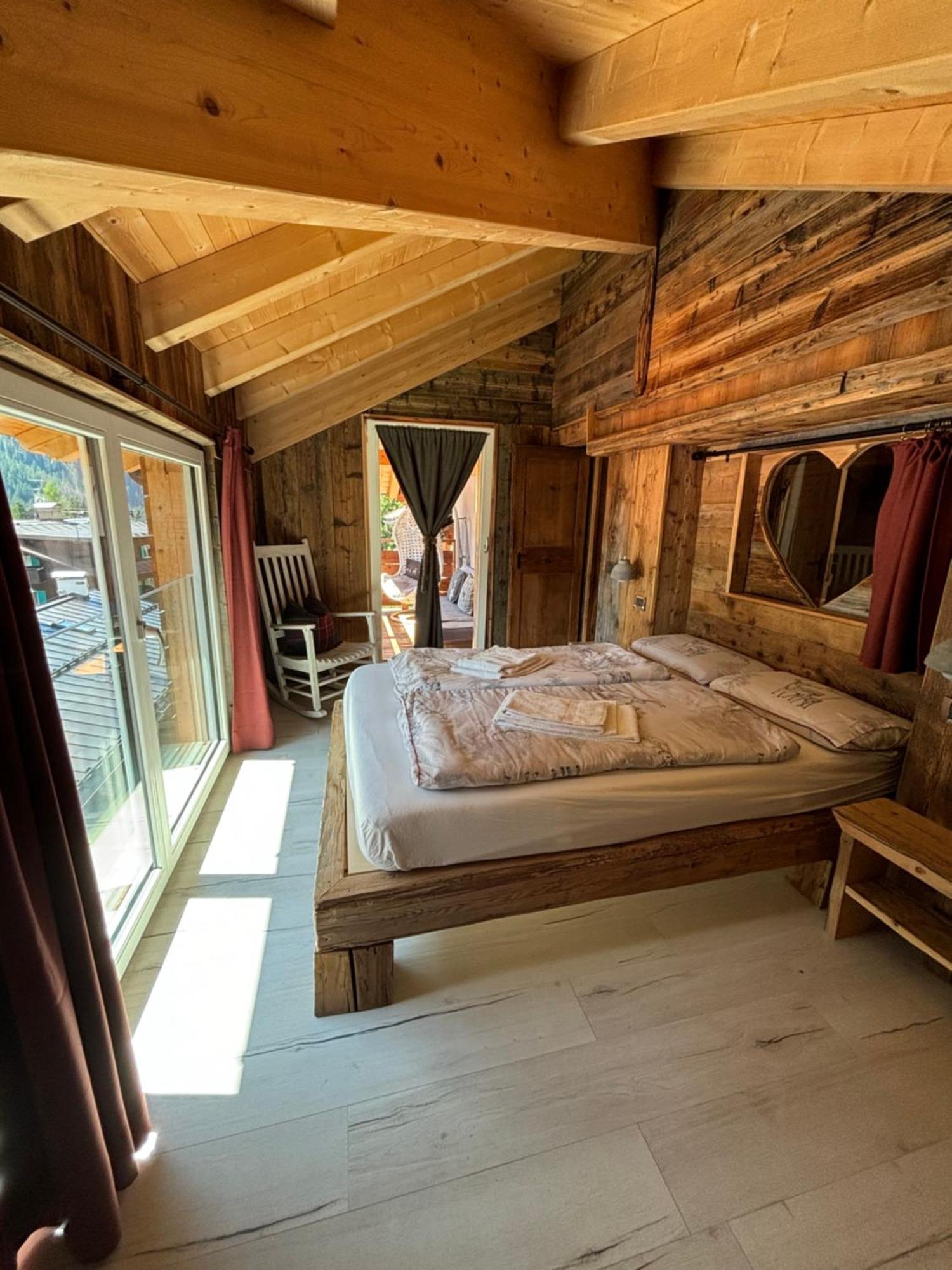 Ferienwohnung La Tana Dell'Orso Campitello di Fassa Exterior foto