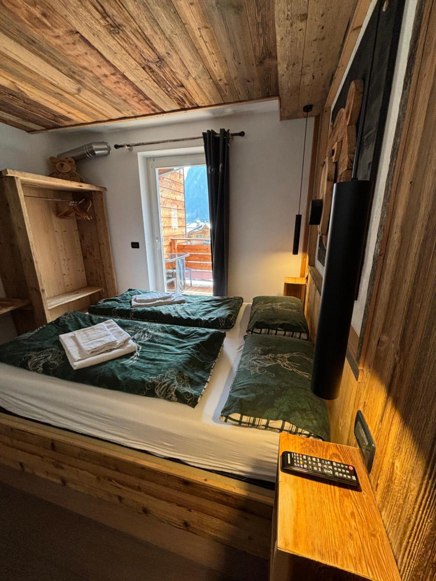 Ferienwohnung La Tana Dell'Orso Campitello di Fassa Exterior foto